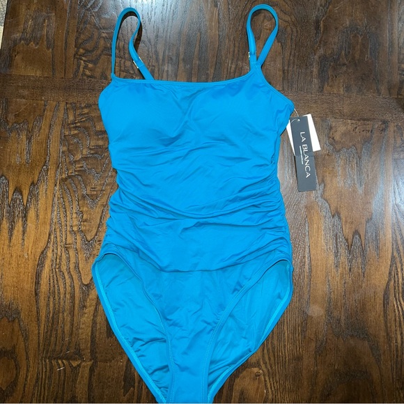Women’s One Piece Swimsuit NWT - Picture 2 of 11